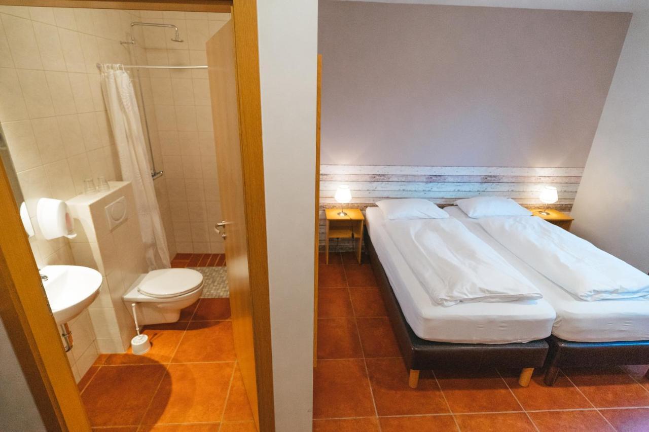 Alfheimar Hotel Борґарфіордюр-Ейстрі Екстер'єр фото